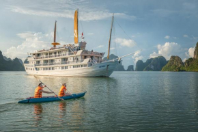 Paradise Sails Cruise